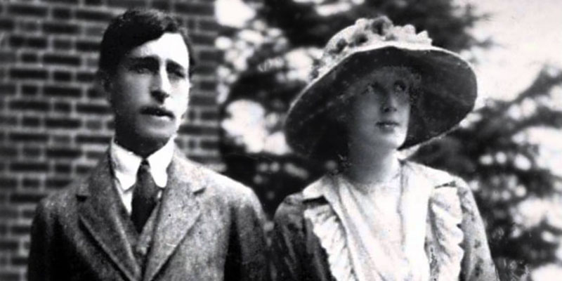 short biography of virginia woolf